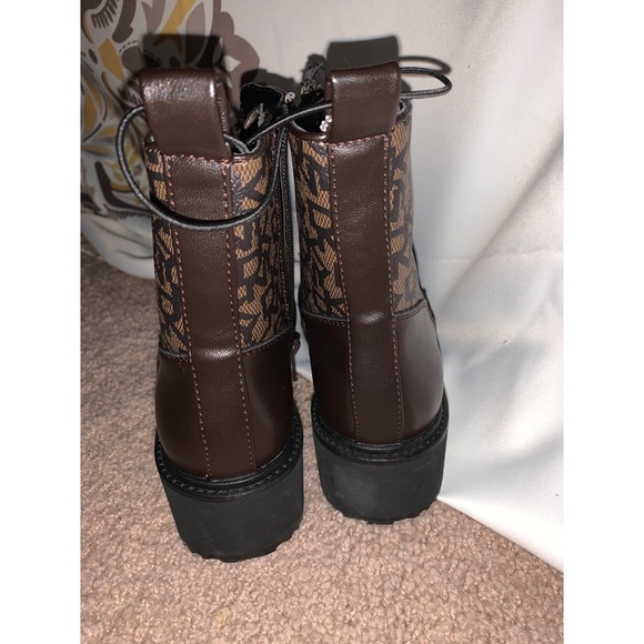 DKNY boots - Picture 3 of 5